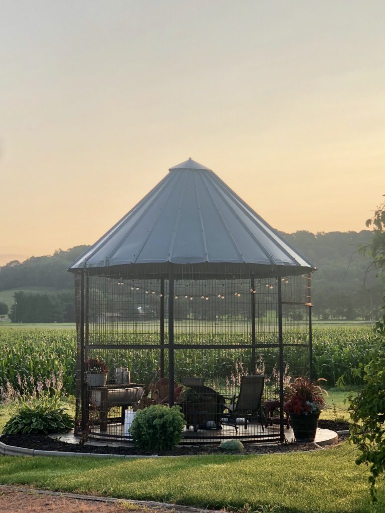 Converted Rustic Corn Crib Patio The Red Barn On Fall Creek
